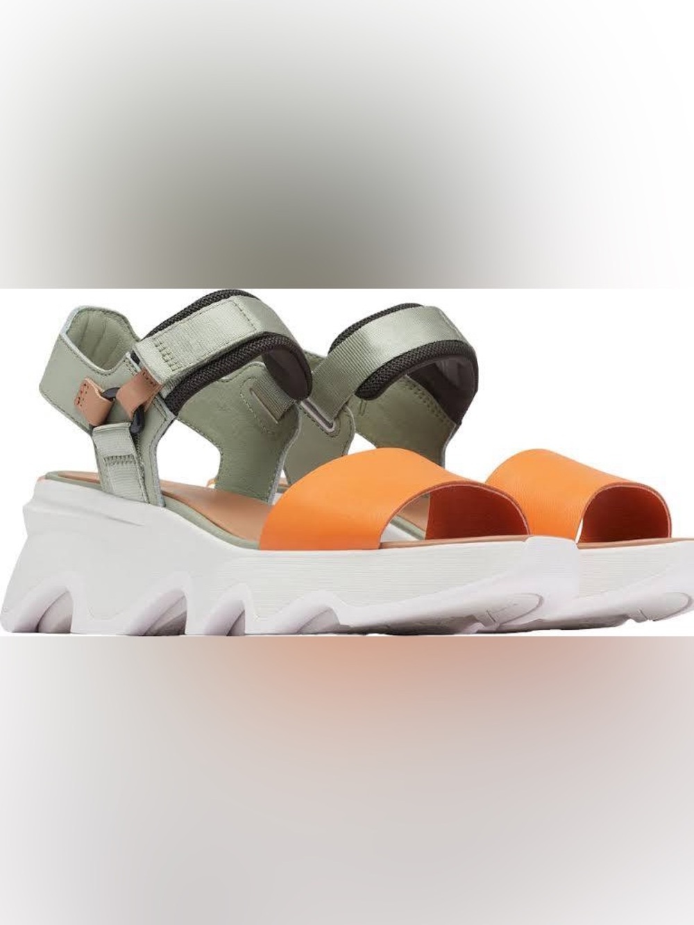 Sorel Kinetic Impact Y-Strap Sandals SZ 8.5 Sporty Gorpcore Urban Athleisure